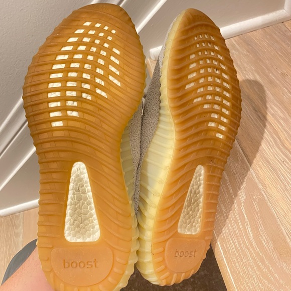 Yeezy Boost 350 V2 ‘Sand Taupe’ Size 11.5 US - Picture 4 of 6